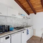 Casa Sabrina - Bianco Apartment Aosta
