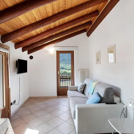 Casa Sabrina - Bianco Apartment Aosta
